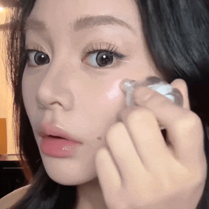 【Sellő könnycsepp】gyémántfényű fókuszpont görgős kiemelő folyadék