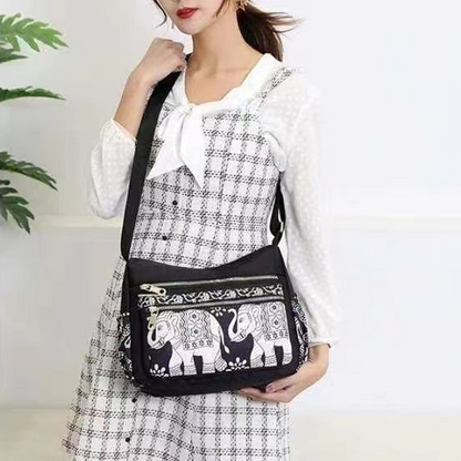 👜Divatos nyomtatott futártáska nagy kapacitással✨