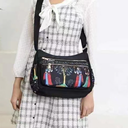 👜Divatos nyomtatott futártáska nagy kapacitással✨